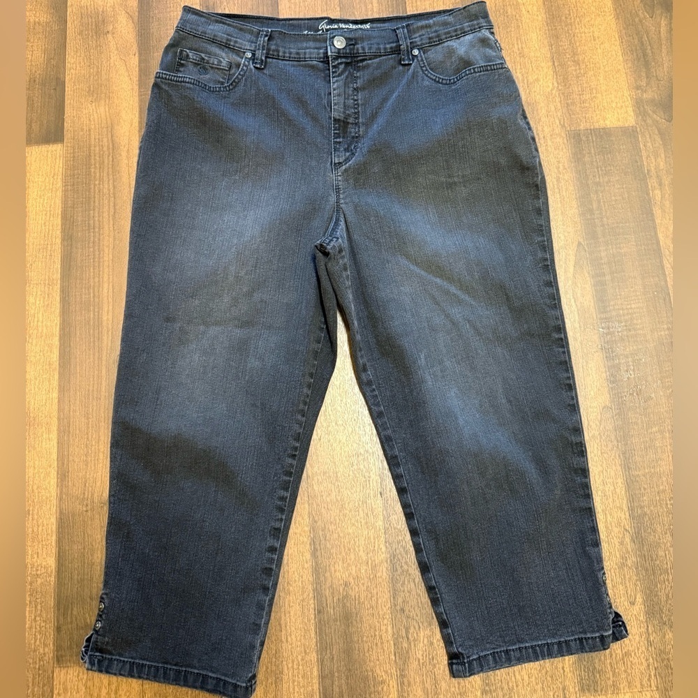 Gloria Vanderbilt Blue Straight Leg Jeans Classic Style